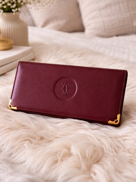 Cartier Handbags - Cartier Must De Cartier Burgundy Leather Wallet Clutch Vintage
